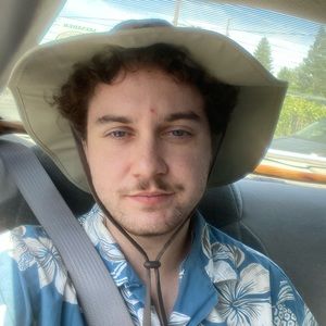 Meet your Posher, Augustus